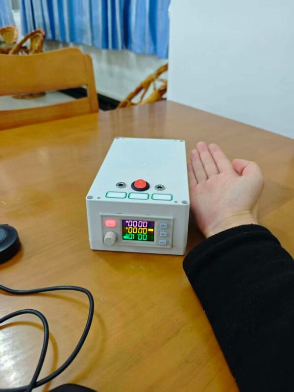 微信图片_20260120151208 Adjustable Portable DC Power Station – One Power Source for All Your Devices